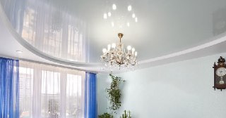 Глянцевый потолок Заинск, цена от 4544 руб.